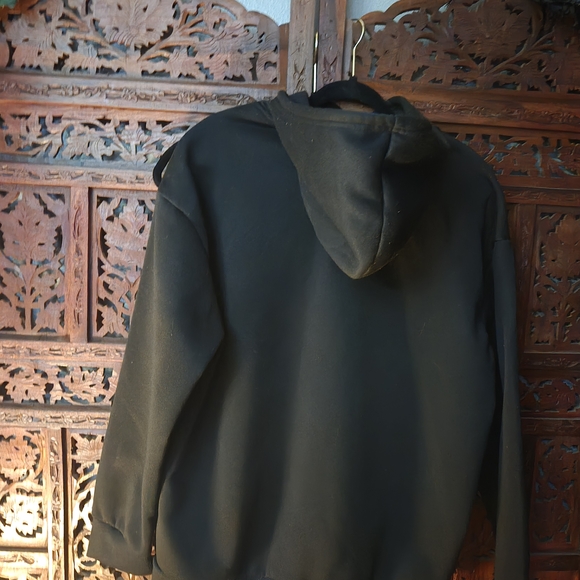 Source Unknown Black Hoodie - Picture 5 of 5